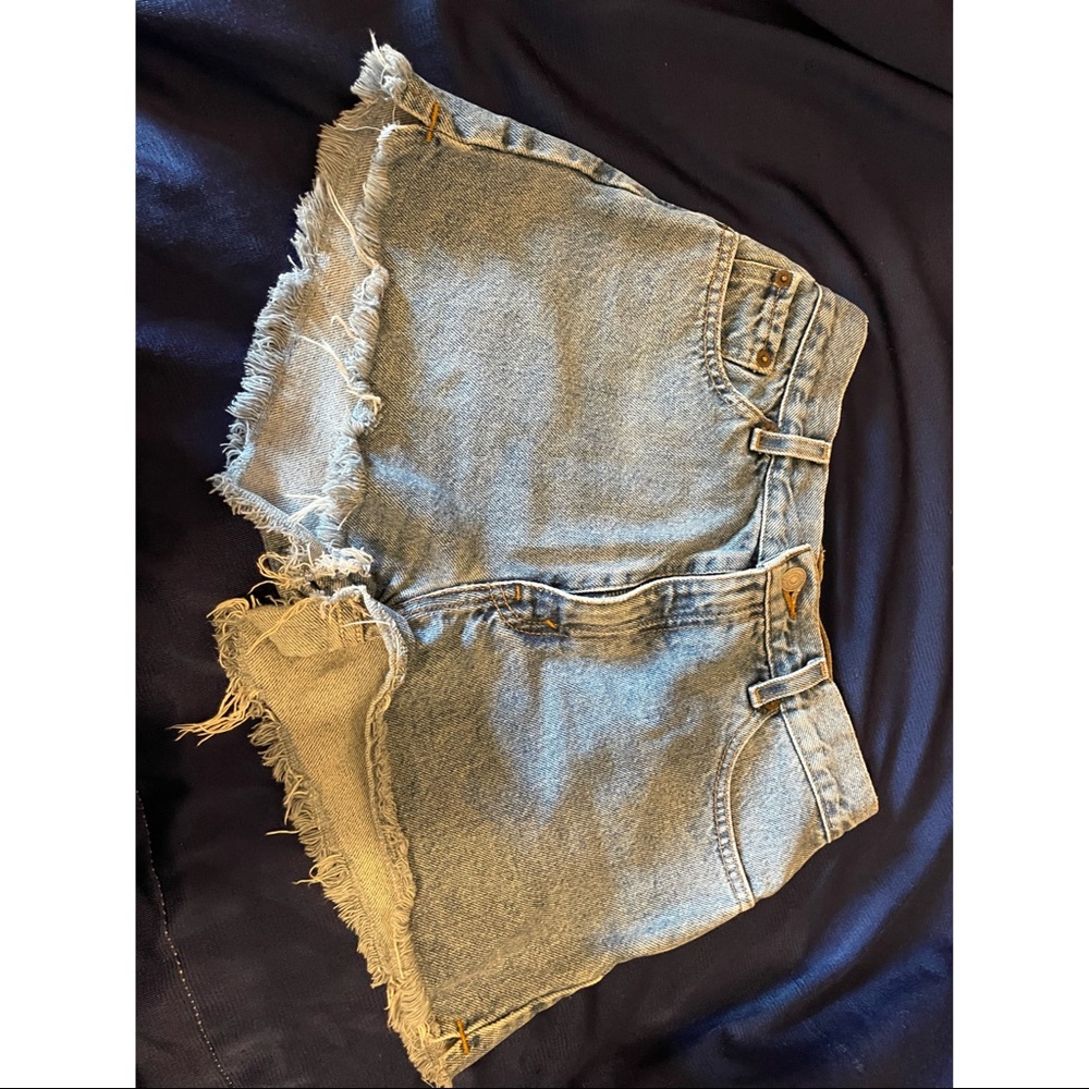 Levi’s high waisted vintage shorts